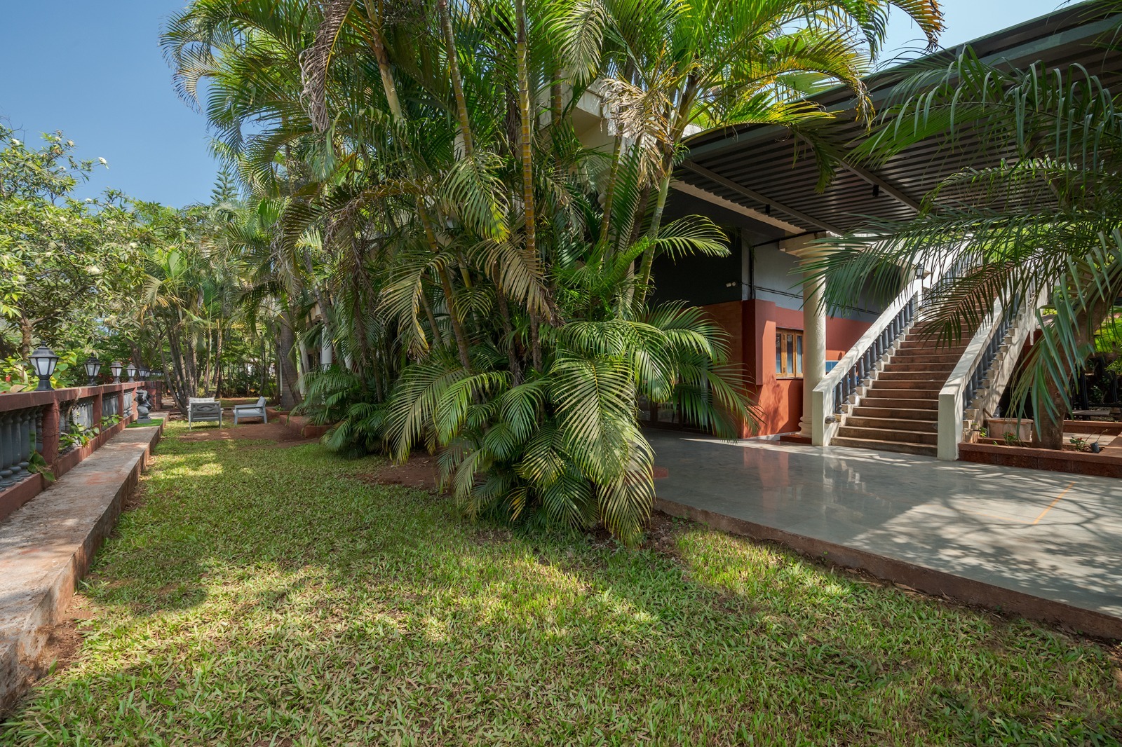 HillCrest Villa