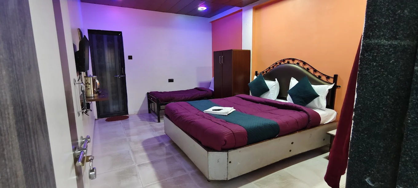Hotel Sai Niwas